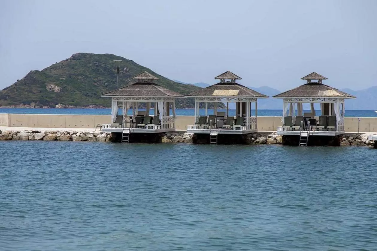 LABLANCHE RESORT_SHABAVIZ (5).jpg